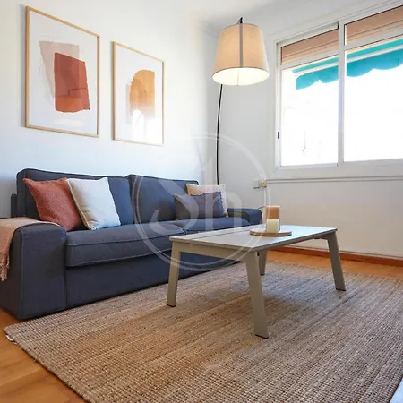 Prime Sagrada Familia Apartment For 6-3